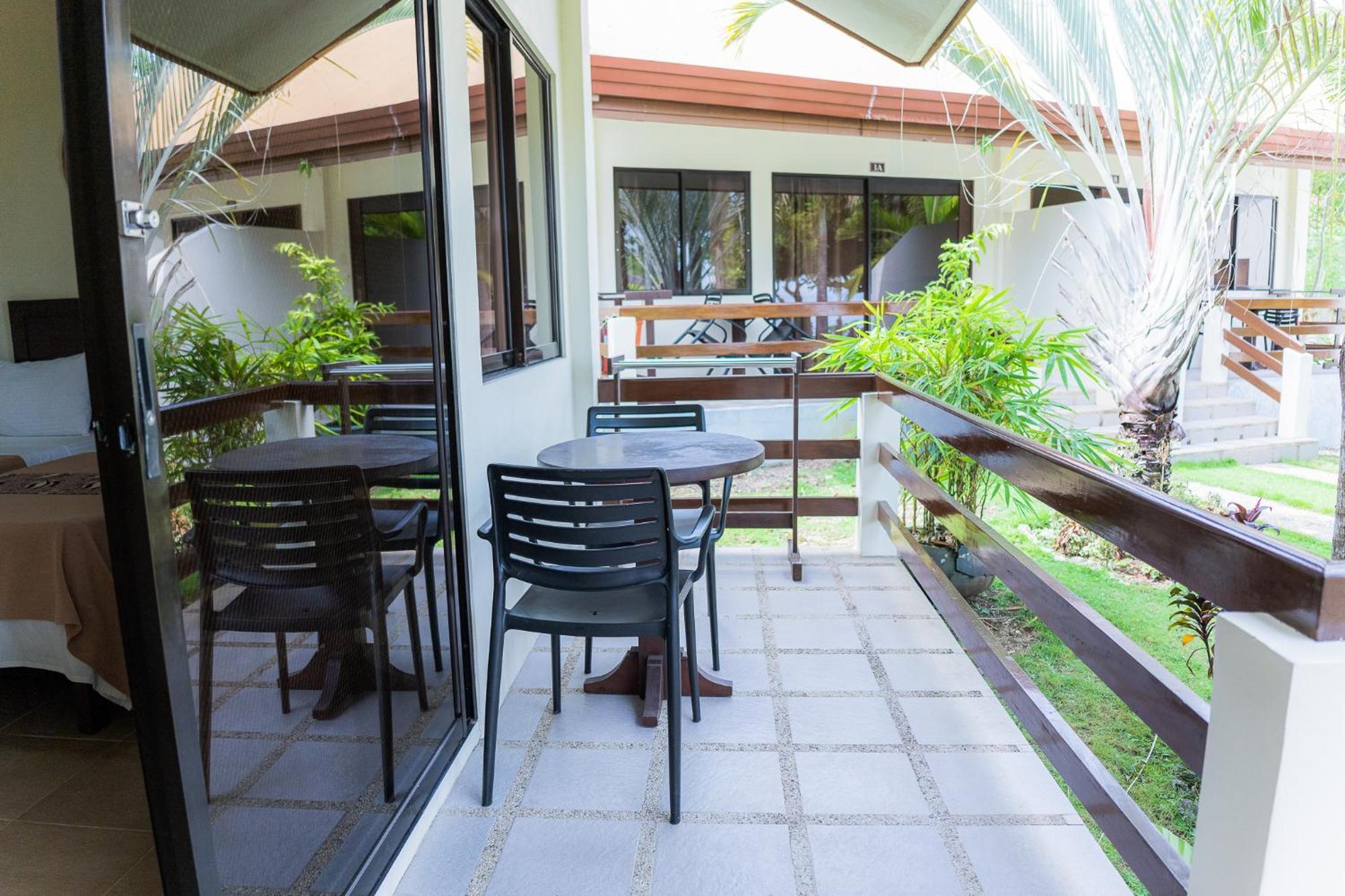 Kasagpan 4* Tagbilaran City